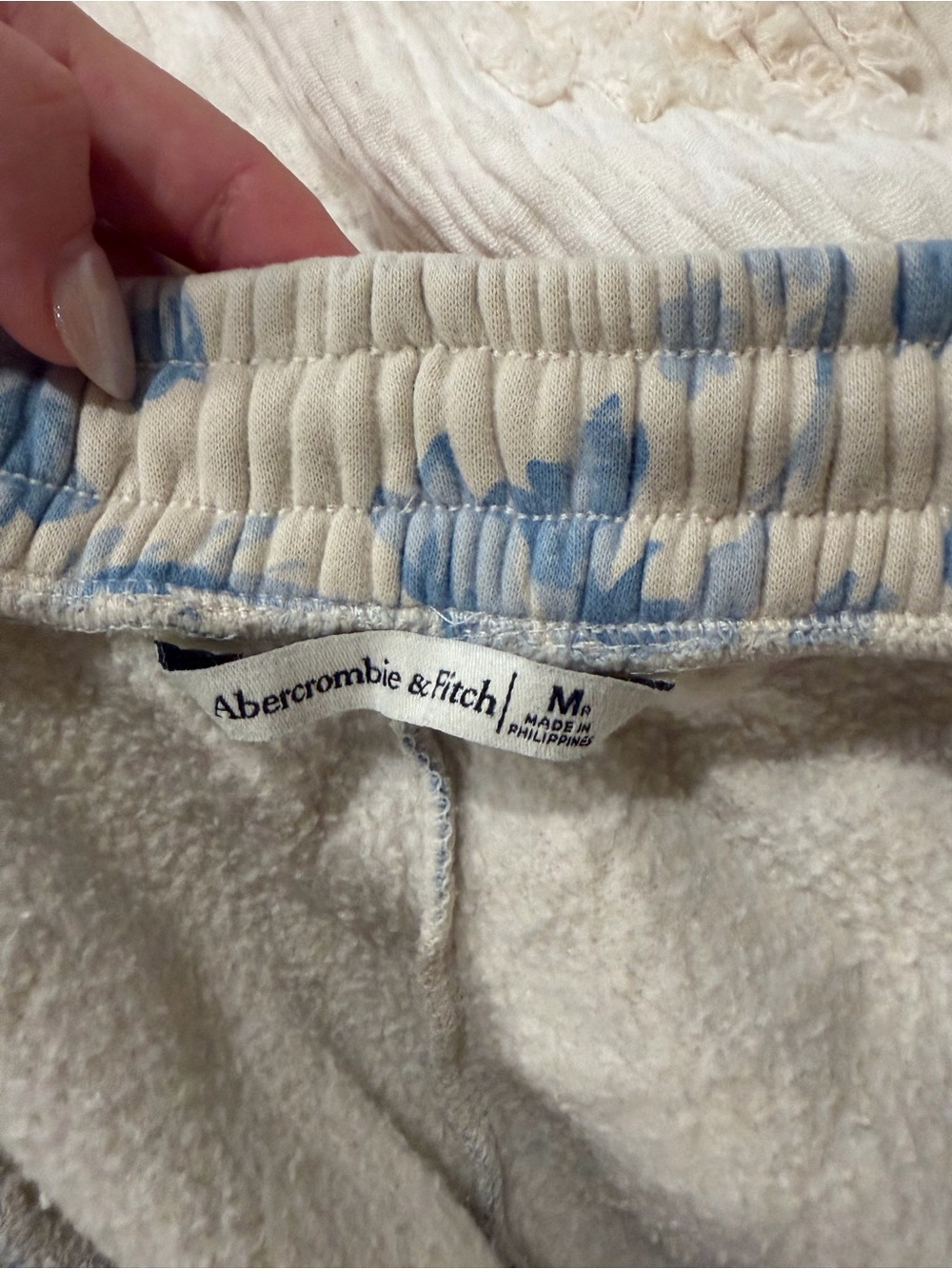 Abercrombie & Fitch White Hoodie with Light Blue Floral Print - Picture 6 of 9